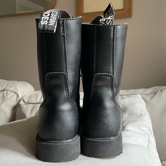 Vegetarian Shoes Combat Boot - Picture 5 of 9